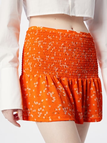 Noisy may Skirt 'LEA' in Orange