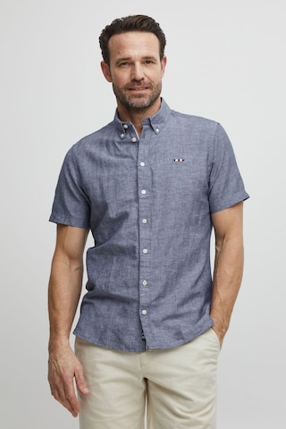 FQ1924 Slim fit Button Up Shirt in Blue: front