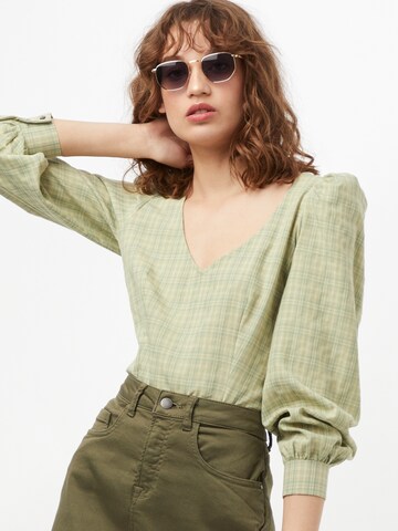 24COLOURS Blouse in Green