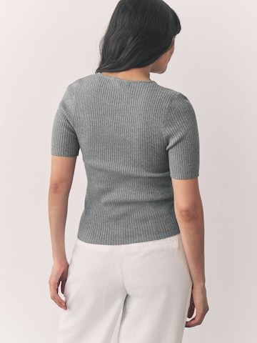 T-shirt Next en gris