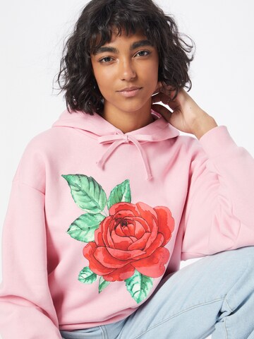 Monki Sweatshirt in Pink