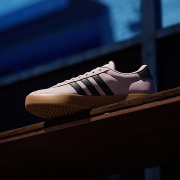 ADIDAS SPORTSWEAR Matalavartiset tennarit 'VL Court 3.0' värissä vaaleanpunainen