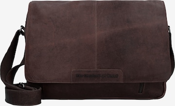 The Chesterfield Brand Messenger 'Richard' in Brown: front