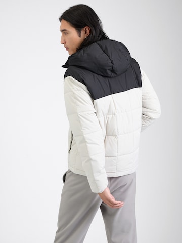 JACK & JONES - Chaqueta de invierno 'JJBEN' en blanco