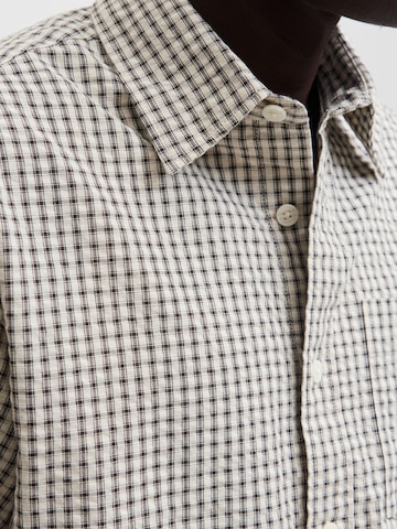 JACK & JONES - Ajuste confortable Camisa 'JORMenton' en blanco