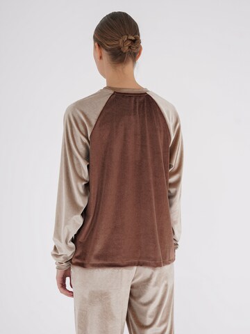 FRESHLIONS Sweatshirt 'CLORE' in Brown