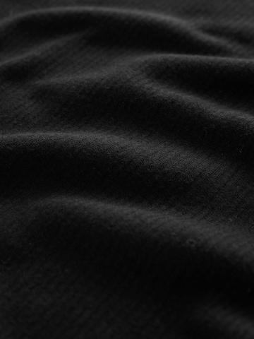 Next Топ в черно