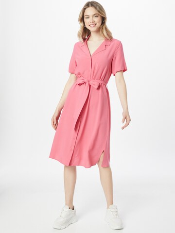 PIECES - Vestidos camiseiros 'OLIVIA' em rosa: frente