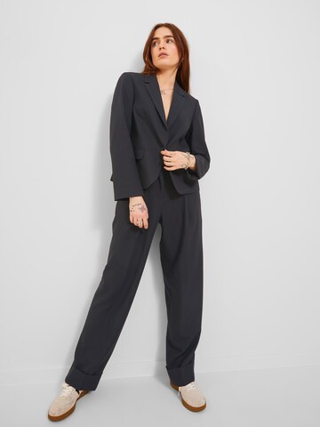 JJXX Regular Trousers with creases in Black