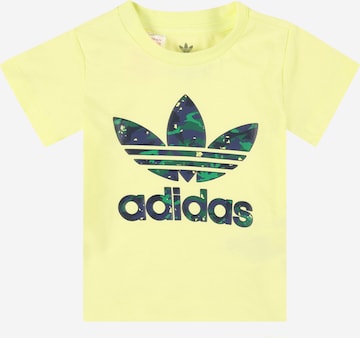 ADIDAS ORIGINALS Shirt in Geel: voorkant