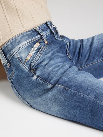 Bootcut Jean 'Prime' Herrlicher en bleu