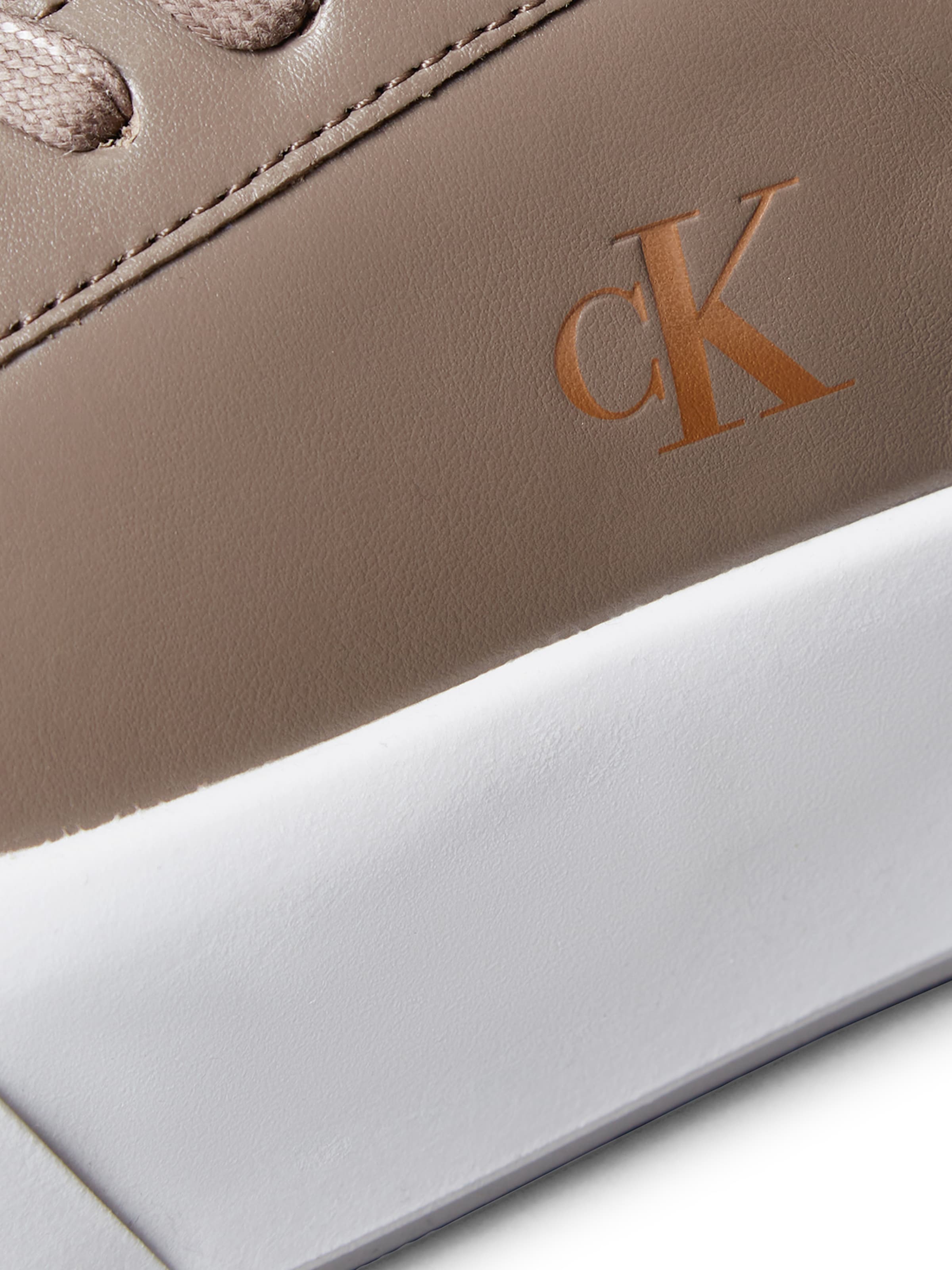 Calvin Klein Trainers in Grey