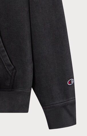Champion Authentic Athletic Apparel Sweatshirt in Grau