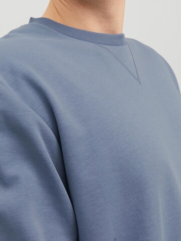 Jack & Jones Plus - Sudadera en azul