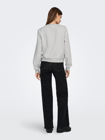 ONLY Sweatshirt in Grau