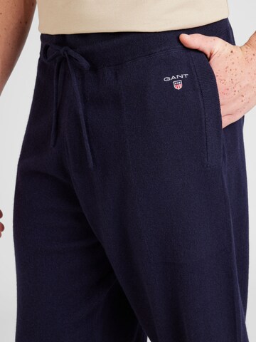 Tapered Pantaloni di GANT in blu