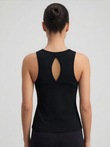 Top sportivo di Tommy Life in nero