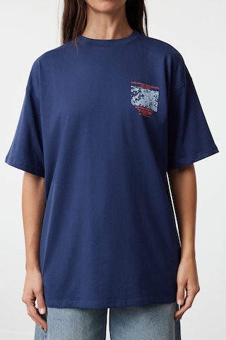 Tricou de la Trendyol pe albastru