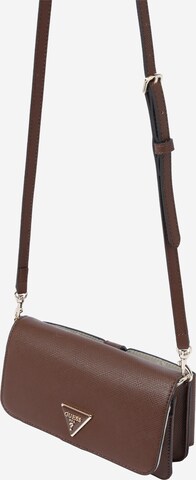 Sac à bandoulière 'Noelle' GUESS en marron