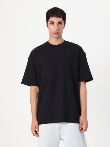 HUGO Shirt 'Nuwaffle' in Black: front