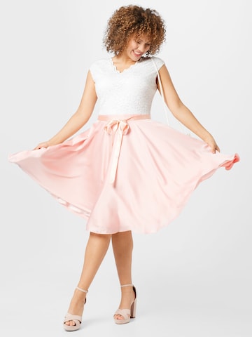 SWING Curve Cocktail Dress in Pink