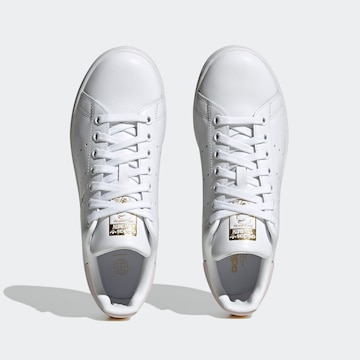 Baskets basses 'Stan Smith' ADIDAS ORIGINALS en blanc