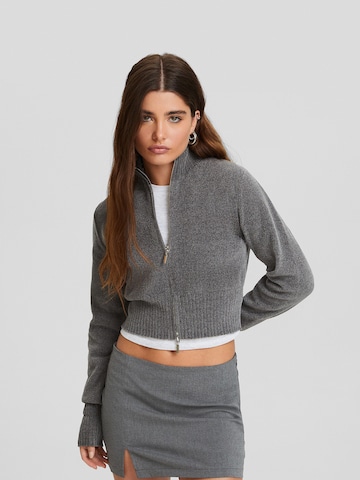 Coupe slim Pantalon Bershka en gris