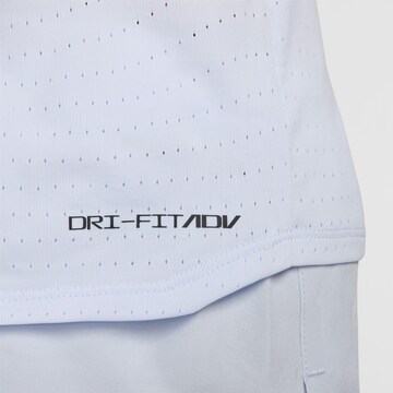 NIKE Funktionstank 'Aeroswift' in Weiß