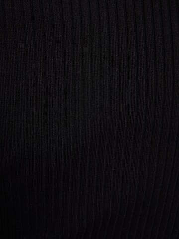 Bershka Neulepaita värissä musta