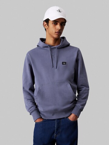 Sweat-shirt Calvin Klein Jeans en violet : devant