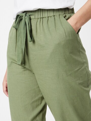 Loosefit Pantaloni di Dorothy Perkins in verde