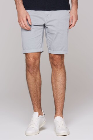 CMPD Regular Chino Pants in Grey: front