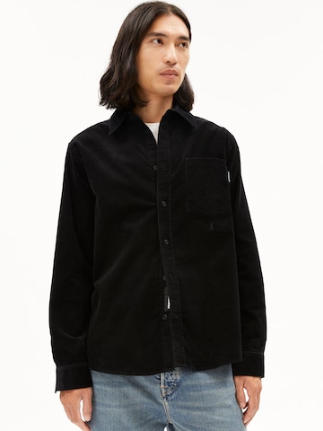 ARMEDANGELS Regular fit Button Up Shirt 'SOMAAN' in Black: front