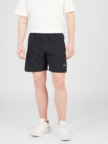 Reebok - Regular Calças de desporto em preto: frente