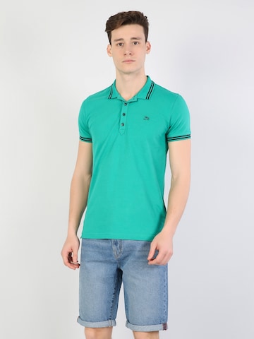 Colin's Shirt in Green: front