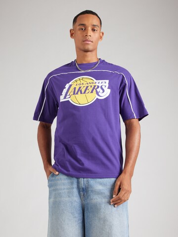 Tricou 'NBA LOSLAK' de la NEW ERA pe mov: față