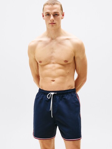 TOMMY HILFIGER Swimming shorts in Blue: front