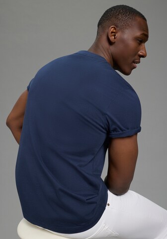 DELMAO T-Shirt in Blau