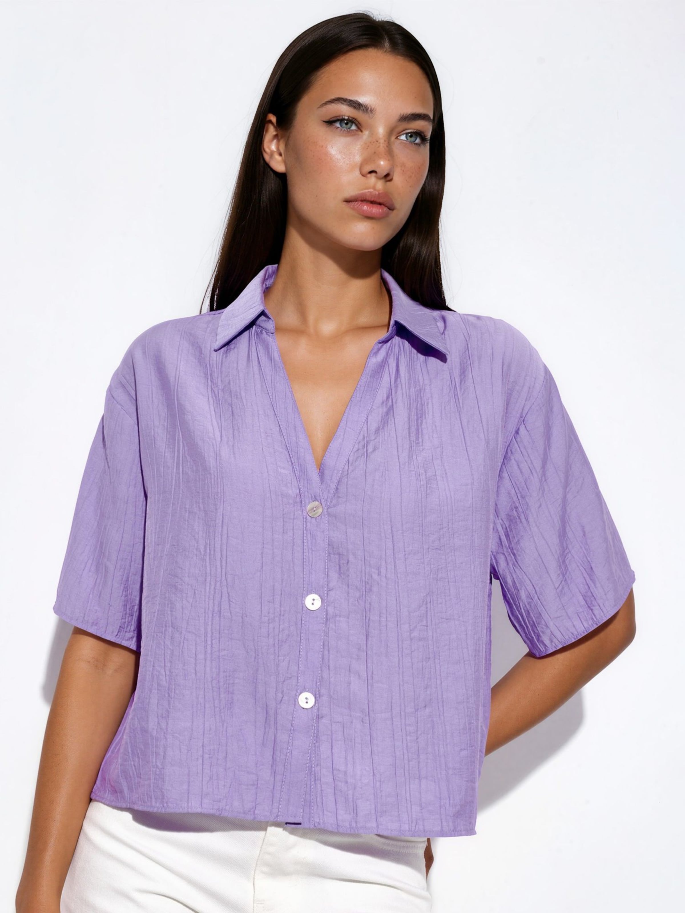 Busem - Camisa em roxo: frente