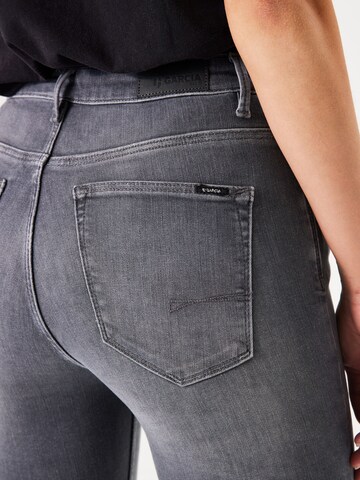 Slimfit Jeans 'Celia' di GARCIA in grigio