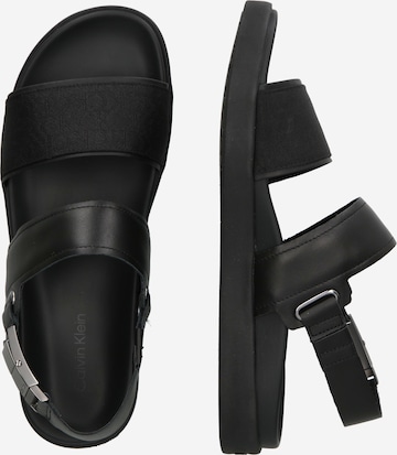Calvin Klein Štandardný strih Sandále - Čierna