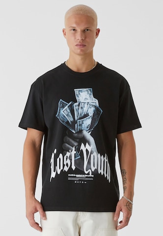 Tricou de la Lost Youth pe negru: față