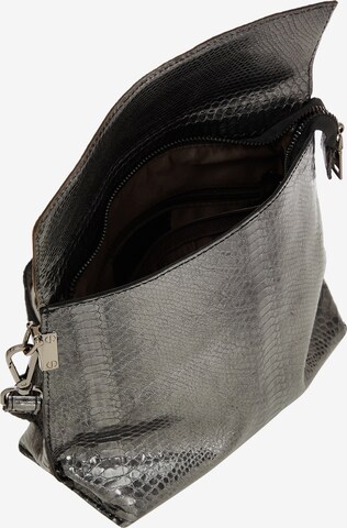 faina Shoulder Bag in Grey