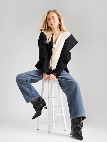 Abercrombie & FitchBluza - bijela boja