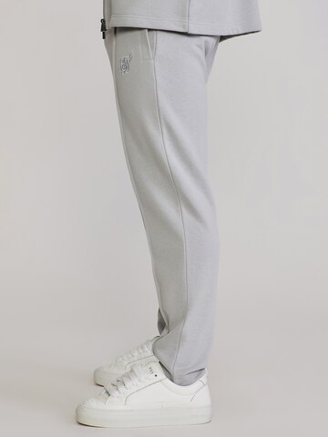 regular Pantaloni di SikSilk in grigio