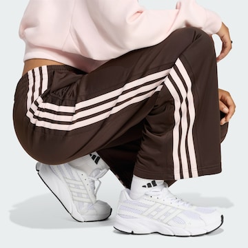 ADIDAS SPORTSWEAR Wide Leg Sporthose 'Dayready' in Braun