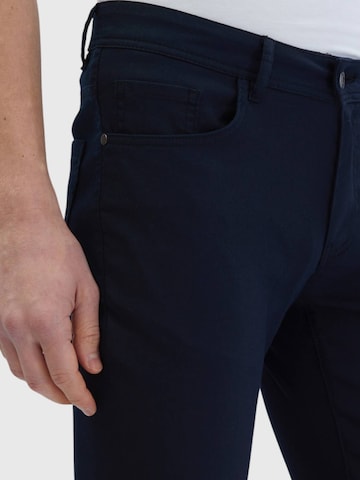 Ramsey Regular Broek in Zwart