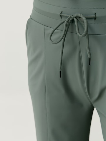 Born Loosefit Sportbroek 'Halia' in Groen