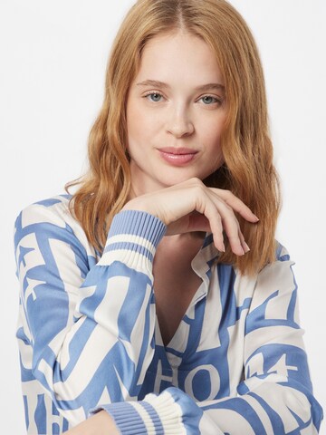 Emily Van Den Bergh - Blusa en azul