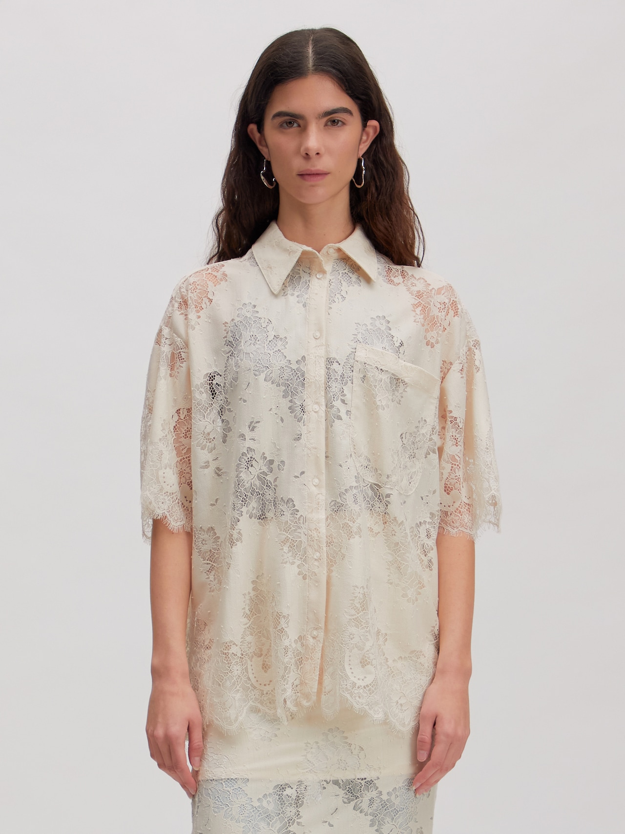 EDITED Nieuwigheden Blouse 'Bella' Crème